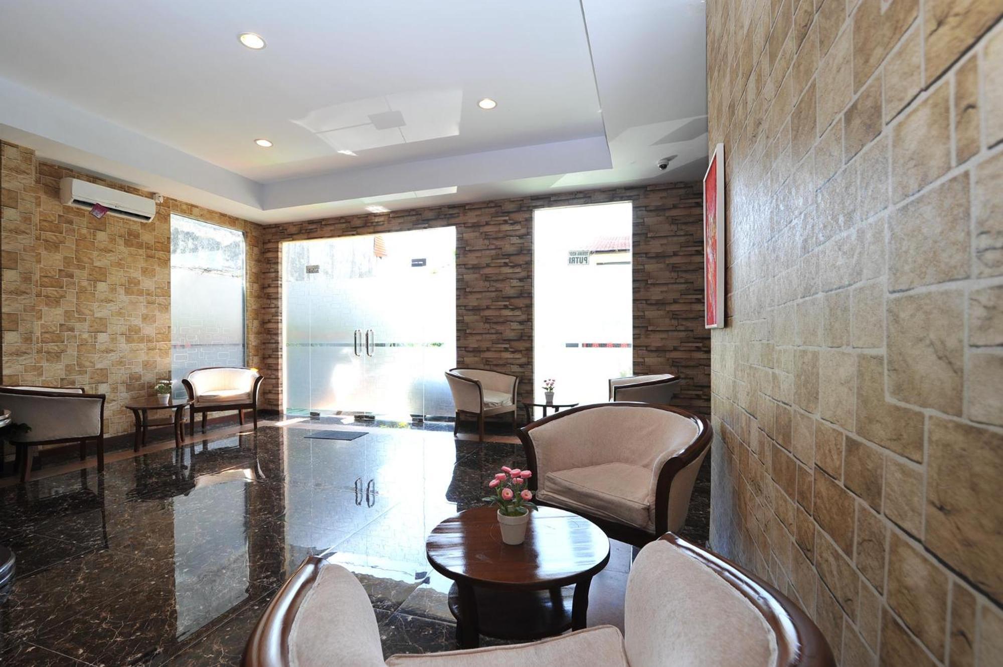 Amaya Suites Hotel Kejayan Extérieur photo